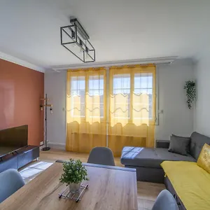 Appartement 3 Chambres équipé 6-8 Personnes, Marseille