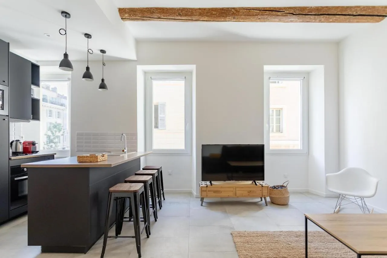 Appartement Les Pieds Dans Le Vieux Port à Marseille